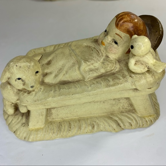 Vintage nativity figurines Mary Joseph Jesus Korea Christmas decor - Picture 8 of 12